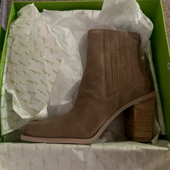 Sam Edelman Emalia Taupe Block Heel Pointed Toe Pull On Leather Ankle Boots - Picture 3 of 4